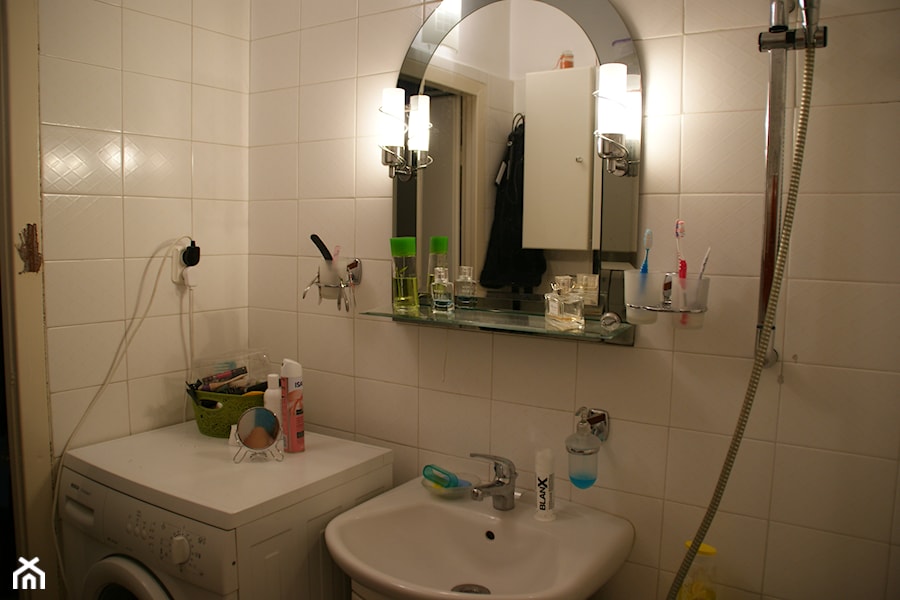 łazienka przed remontem - zdjęcie od Dziecinnieproste