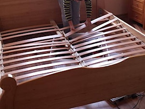 składanie starego łóżka - zdjęcie od sylwiarauch