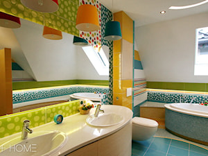 Zaczarowany świat – łazienka dla dzieci - zdjęcie od TOKA + HOME