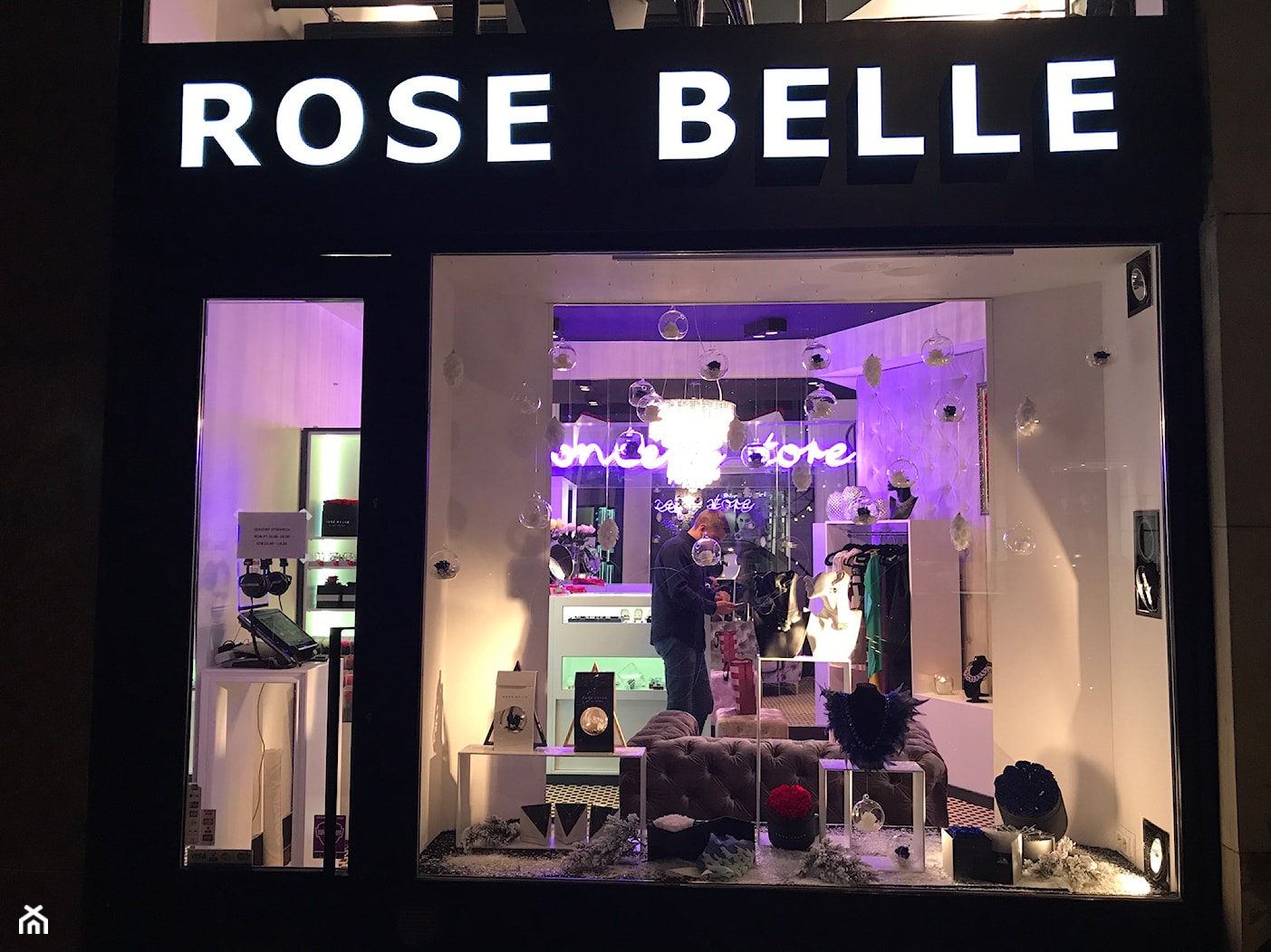 Butik RoseBelle - zdjęcie od RoseBelle - Homebook