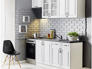 Mała otwarta z salonem szara z lodówką wolnostojącą kuchnia jednorzędowa, styl nowoczesny - zdjęcie od Praktiker