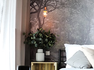 SOHO - Mała szara sypialnia, styl industrialny - zdjęcie od KUKA Concept