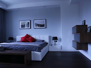 Dom w Warszawie. - Duża biała szara sypialnia, styl nowoczesny - zdjęcie od Architects Van Malko