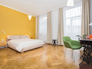 Skandynawska, kolorowa sypialnia - zdjęcie od Och-Ach_Concept