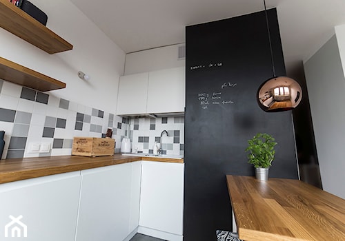 #FRN2 - Średnia otwarta biała z podblatowym zlewozmywakiem kuchnia w kształcie litery u - zdjęcie od Och-Ach_Concept