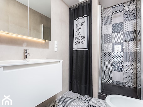 Aranżacje wnętrz - Łazienka: Skandynawska łazienka z patchworkami - Och-Ach_Concept. Przeglądaj, dodawaj i zapisuj najlepsze zdjęcia, pomysły i inspiracje designerskie. W bazie mamy już prawie milion fotografii!