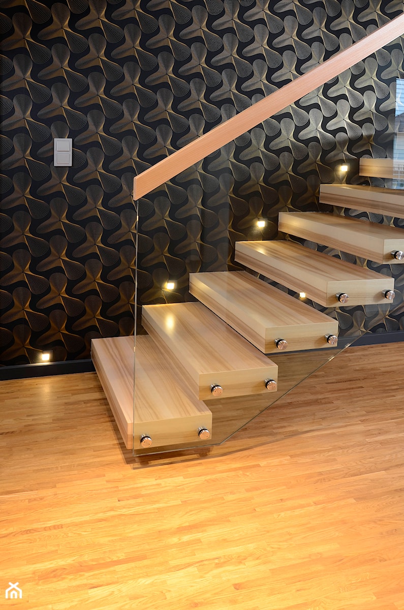 Oświetlenie schodów o nr katalogowym P150 - zdjęcie od Schody Chudziński