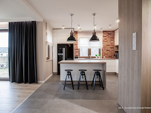 dom w stylu skandynawskim - Kuchnia, styl skandynawski - zdjęcie od ZIELONE studio projektowe