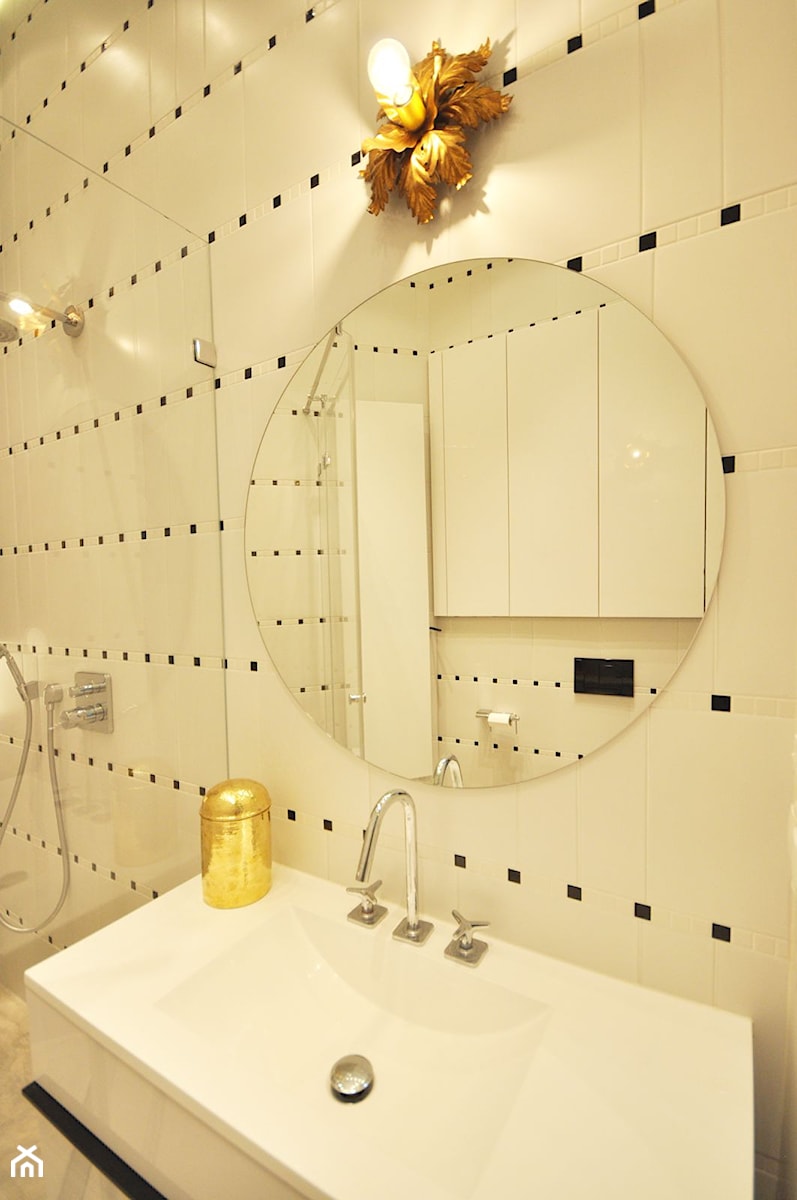 Sprytna kawalerka - Średnia bez okna z lustrem łazienka, styl vintage - zdjęcie od MUTUO Studio Projektowe