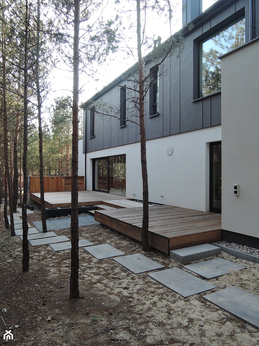 Dom w Lesie - Taras, styl nowoczesny - zdjęcie od MUTUO Studio Projektowe
