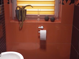 #KOLOROWEwnętrzeLEGRAND - Mała łazienka z oknem, styl tradycyjny - zdjęcie od Kasia Glab 3