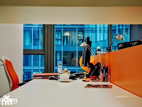 Aranżacje wnętrz - Wnętrza publiczne: Realizacja biura dla firmy Actavis - Lobos Meble Biurowe - Lobos Meble Biurowe. Przeglądaj, dodawaj i zapisuj najlepsze zdjęcia, pomysły i inspiracje designerskie. W bazie mamy już prawie milion fotografii!
