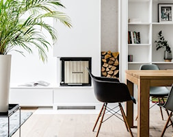 Apartament w Gdańsku - Średnia biała jadalnia w salonie, styl nowoczesny - zdjęcie od ManaDesign - Homebook