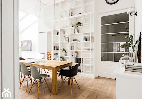 Apartament w Gdańsku - Duża biała jadalnia jako osobne pomieszczenie, styl nowoczesny - zdjęcie od ManaDesign