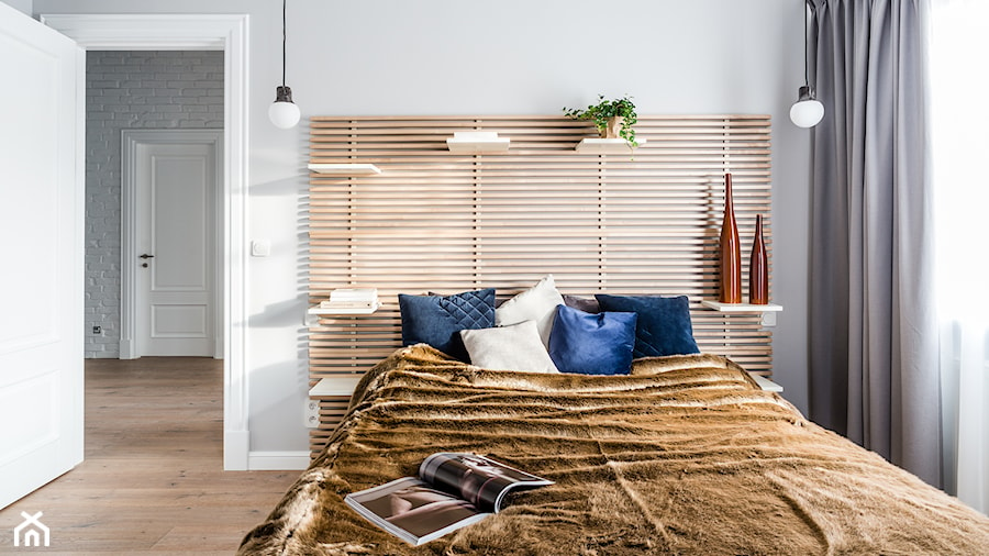 Apartament w Gdańsku - Średnia biała sypialnia, styl nowoczesny - zdjęcie od ManaDesign