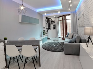 Apartament wakacyjny - Neptun Park Gdańsk - 42m2 - 2017 - Średni biały salon z jadalnią, styl nowoczesny - zdjęcie od Studio86