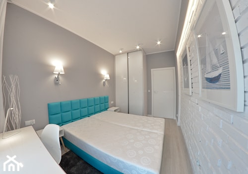 Apartament wakacyjny - Neptun Park Gdańsk - 42m2 - 2017 - Średnia szara z biurkiem sypialnia, styl nowoczesny - zdjęcie od Studio86