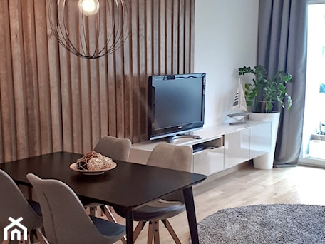 Aranżacje wnętrz - Salon: Home Staging - Marina Primore Gdańsk - 70m2 - 2019 - Salon, styl nowoczesny - Studio86. Przeglądaj, dodawaj i zapisuj najlepsze zdjęcia, pomysły i inspiracje designerskie. W bazie mamy już prawie milion fotografii!