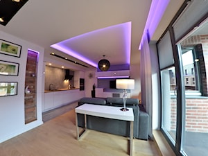 Mieszkanie - Browar Gdański - 50m2 - 2015 - Średni biały salon z kuchnią, styl nowoczesny - zdjęcie od Studio86