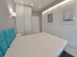 Apartament wakacyjny - Neptun Park Gdańsk - 42m2 - 2017 - Mała szara sypialnia, styl nowoczesny - zdjęcie od Studio86