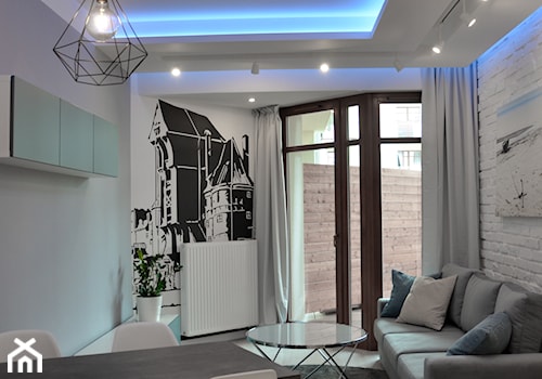 Apartament wakacyjny - Neptun Park Gdańsk - 42m2 - 2017 - Średni biały szary salon z jadalnią, styl nowoczesny - zdjęcie od Studio86