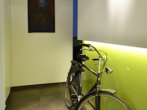 rower na "zielonym" - zdjęcie od Parco-architekci