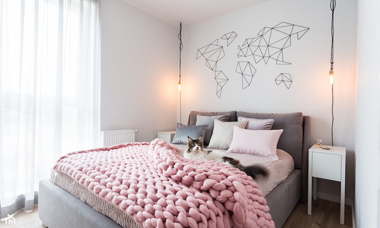 geometria w sypialni, geometryczna tapeta w sypialni, geometryczna tapeta nad łóżkiem