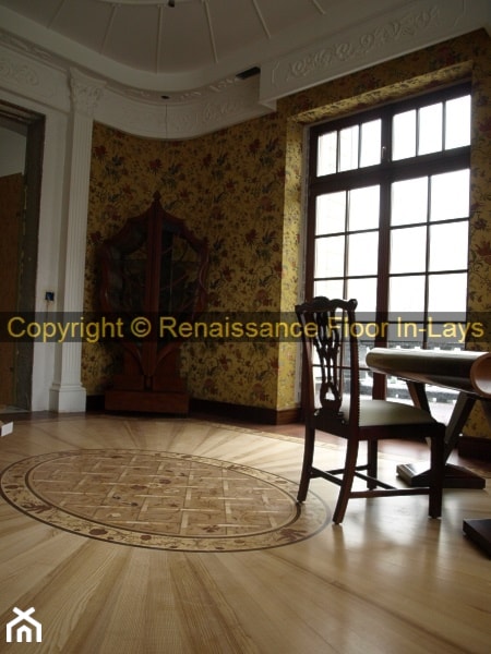 Podłoga promienista z rozetą i bordiurą - zdjęcie od Renesans Floor In-Lays