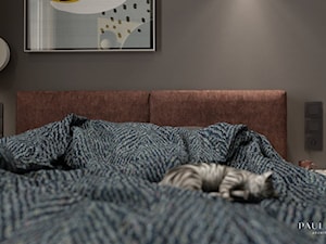 szara sypialnia, łóżko tapicerowane - zdjęcie od Paula Popow projektowanie wnętrz
