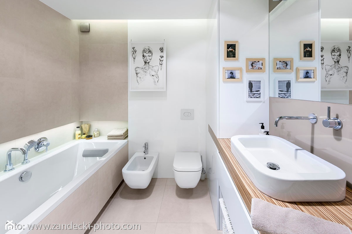 * mieszkanie kraków tyniecka - Średnia bez okna łazienka, styl nowoczesny - zdjęcie od d e s e n i e  - Homebook