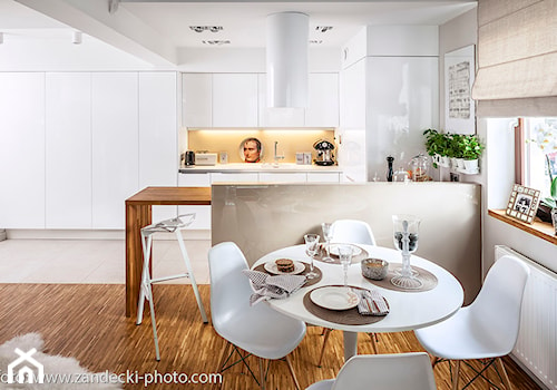 * mieszkanie kraków tyniecka - Mała biała jadalnia w salonie, styl nowoczesny - zdjęcie od d e s e n i e