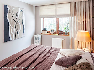 * mieszkanie kraków tyniecka - Mała biała szara sypialnia, styl nowoczesny - zdjęcie od d e s e n i e