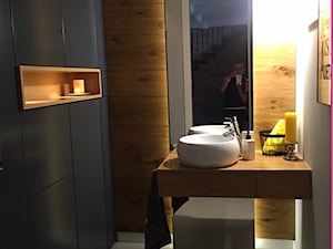 Projekt Września - Mała łazienka - zdjęcie od kabeDesign kasia białobłocka
