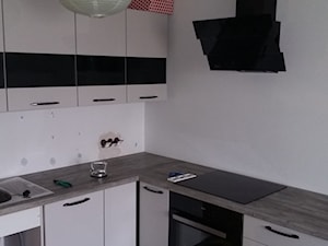 Kuchnia przed montażem paneli - zdjęcie od Wojciech Kulesza