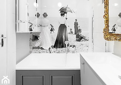 projekt 4 - Mała na poddaszu bez okna z lustrem łazienka, styl nowoczesny - zdjęcie od Pracownia projektowania wnęrz Loci