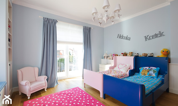 niebiesko-różowy pokój dziecięcy