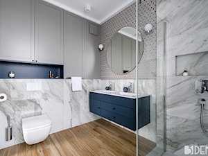 Mieszkanie Mokotów - Średnia na poddaszu bez okna z dwoma umywalkami łazienka, styl glamour - zdjęcie od 3deko