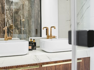 ELEGANCKI APARTAMENT NA ŻOLIBORZU - Średnia z dwoma umywalkami łazienka, styl nowoczesny - zdjęcie od 3deko