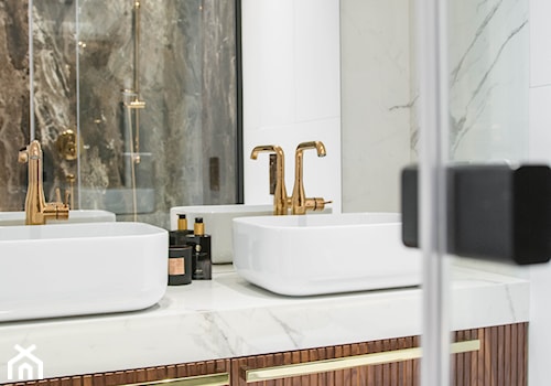 ELEGANCKI APARTAMENT NA ŻOLIBORZU - Średnia z dwoma umywalkami łazienka, styl nowoczesny - zdjęcie od 3deko