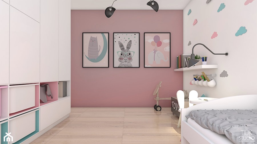 POKÓJ MAŁEJ NATALII / Piekary Śląskie - Średni biały różowy pokój dziecka dla dziecka dla nastolatka dla dziewczynki, styl nowoczesny - zdjęcie od TIUK Studio