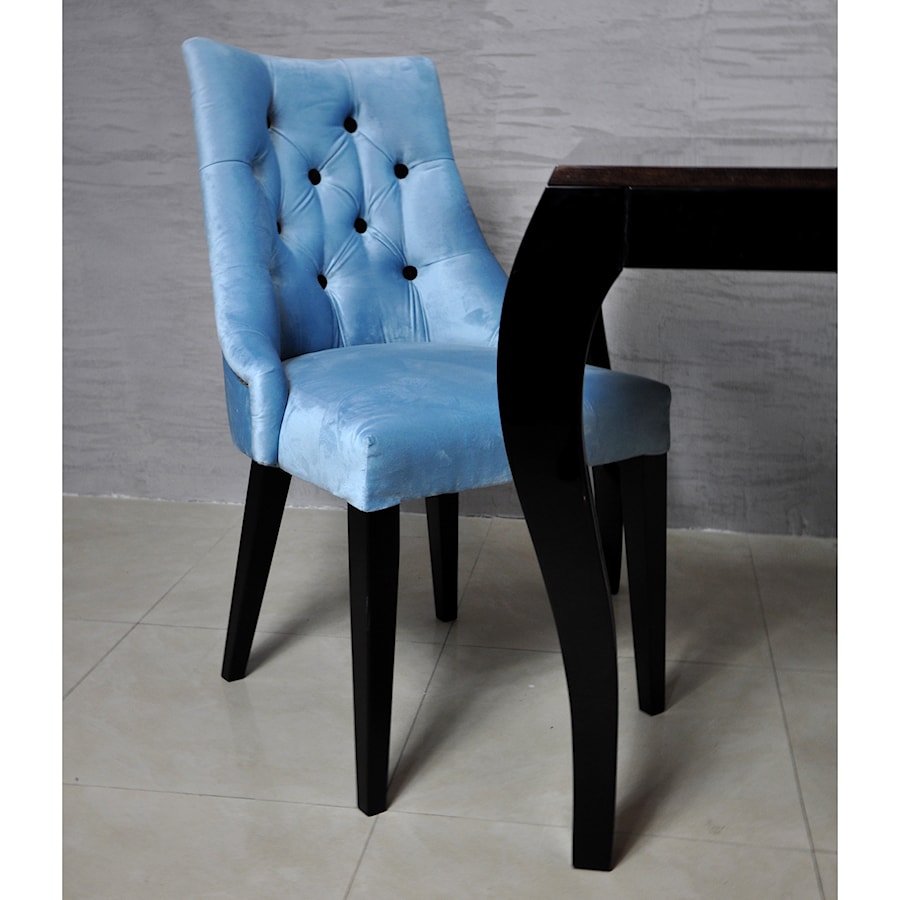Krzesło Glamour z guzikami - zdjęcie od Houseform- meble i wyposażenie wnętrz