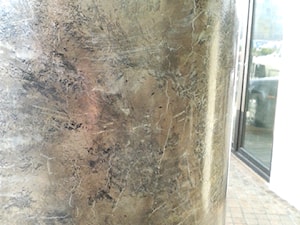 Marmoryzacja kolumn, efekt spękań - zdjęcie od jarosławdekor