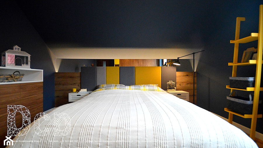 CIEMNO WSZĘDZIE - Mała sypialnia na poddaszu, styl nowoczesny - zdjęcie od Pracownia Projektowania | Daria Ciuńczyk-Duda