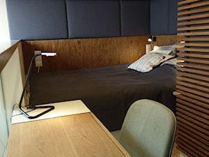 Antresola - sypialnia z miejscem do pracy - zdjęcie od Viva Design Rzeszów
