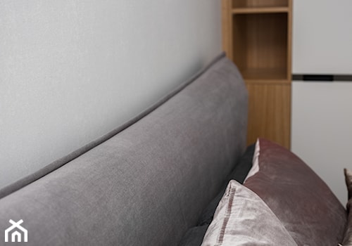 Zagłówek sofy w sypialni - zdjęcie od Viva Design Rzeszów