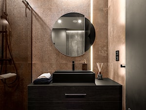 Oryginalna łazienka z płytkami w rdzawym kolorze - zdjęcie od Viva Design Rzeszów