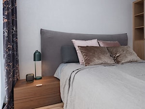 Zdjęcie sypialni - widok na łóżko - zdjęcie od Viva Design Rzeszów