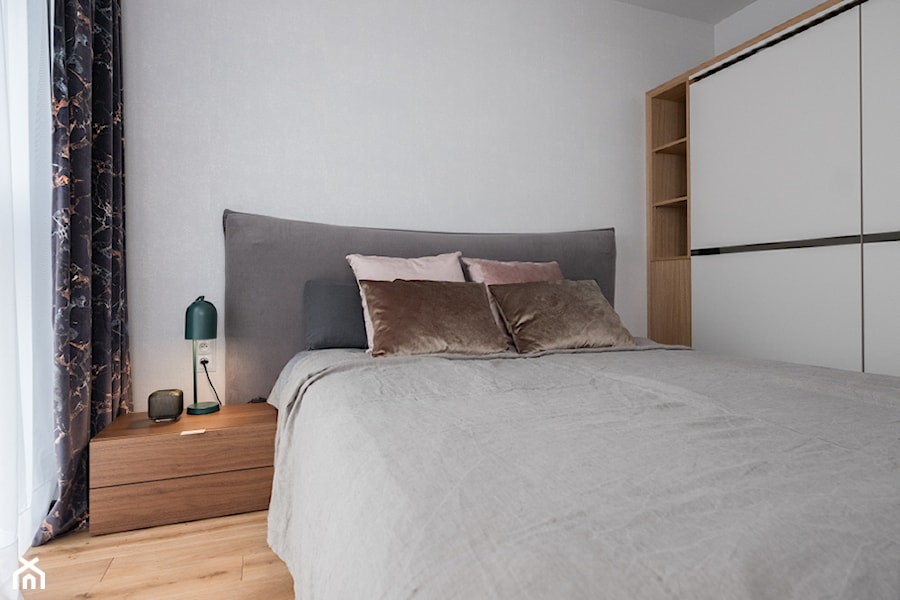 Zdjęcie sypialni z widokiem na łóżko - zdjęcie od Viva Design Rzeszów