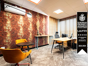 Eleganckie biuro dyrektora finansowego z pomarańczowymi akcentami - zdjęcie od Viva Design Rzeszów