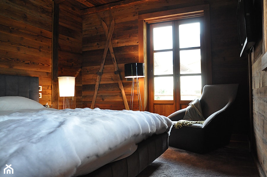 Dom we włoskich Alpach - Mała sypialnia - zdjęcie od SPACE DESIGN